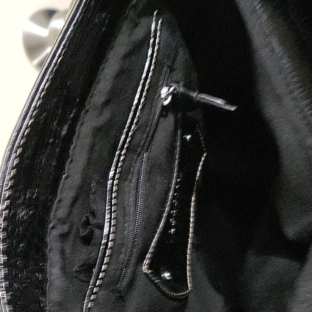 Purse - Picture 4 of 10
